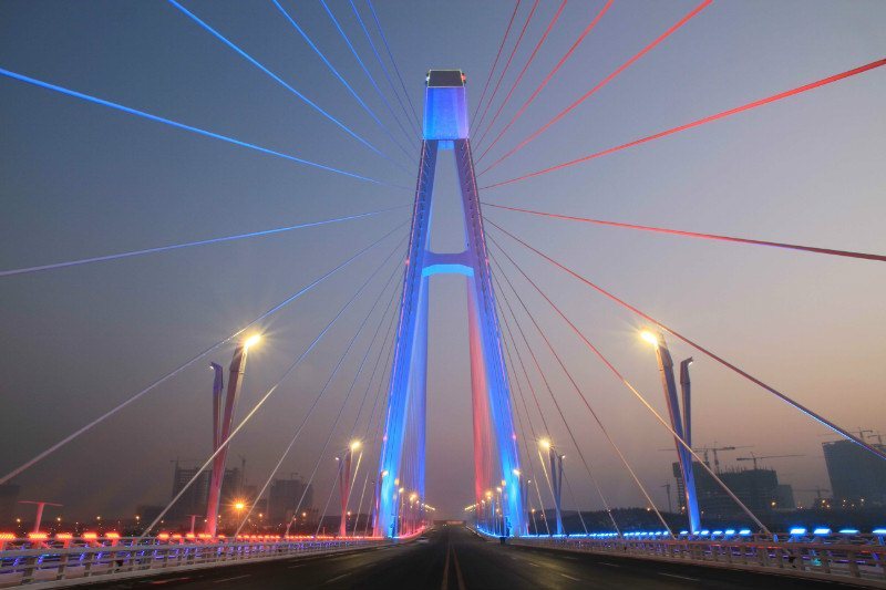 ���ɹŶ�����˹LED��������